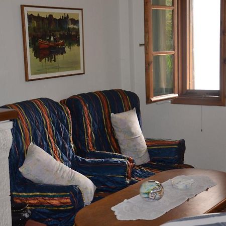 Holiday Home Near The Sea Nea Mesangala Exterior photo