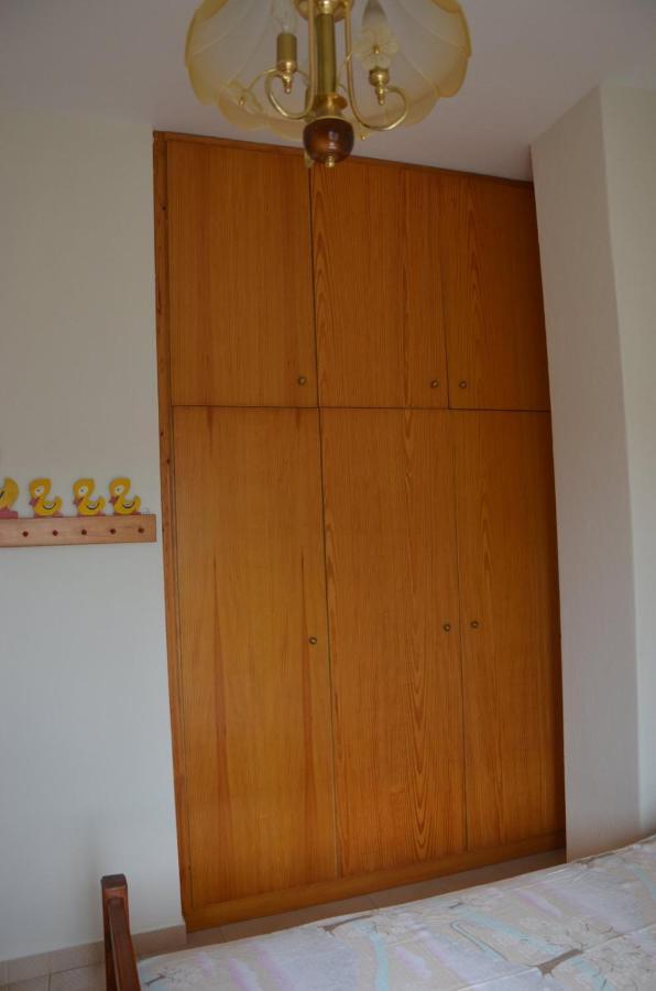 Holiday Home Near The Sea Nea Mesangala Exterior photo